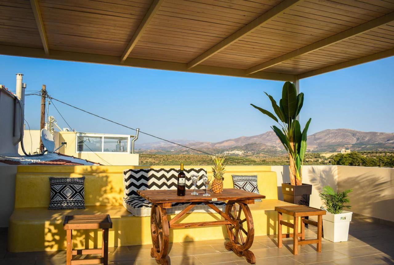 The View Villa Камиларион Екстериор снимка